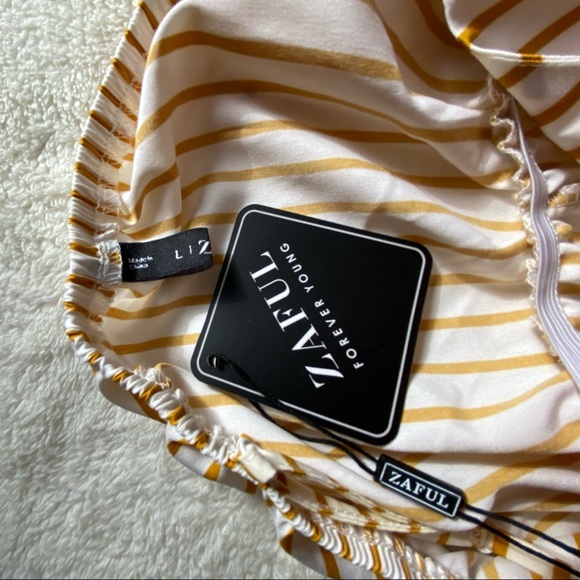 White and Yellow Romper - Picture 3 of 3